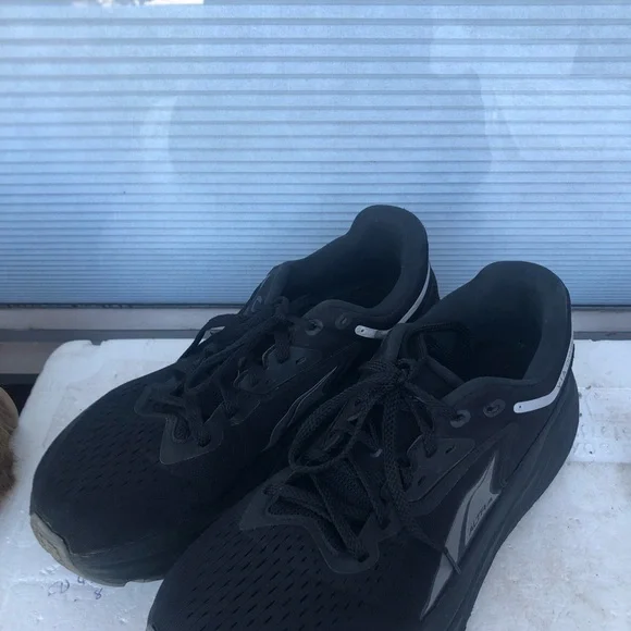 ALTRA VIA Olympus Men’s Black Silver Fitness workout Sneakers Size 11 - Picture 5 of 15